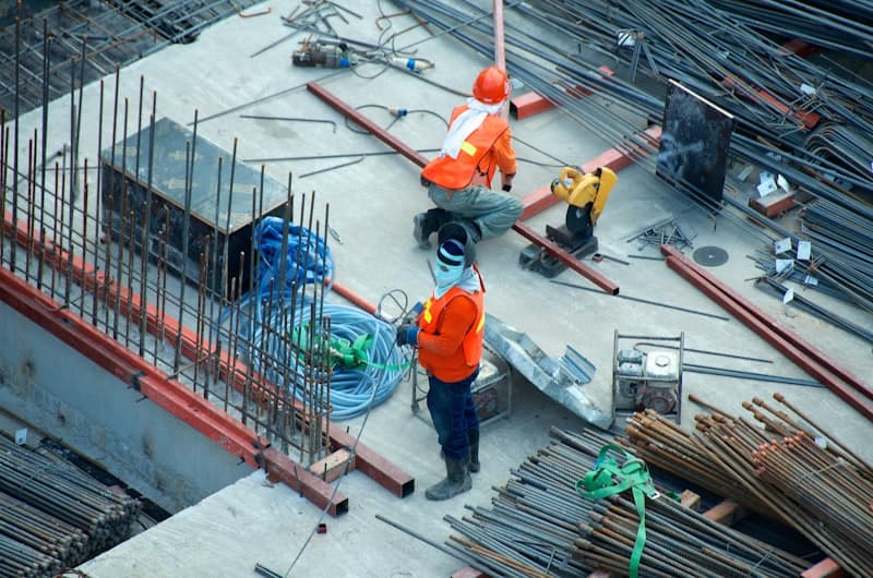 BuildAI - AI-powered construction project management platform for projects, workers, materials, budgets, progress, and planning.